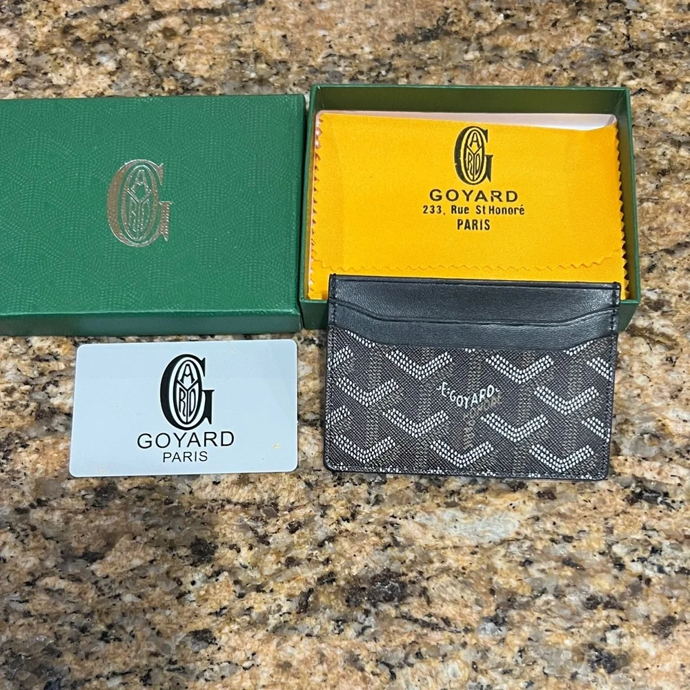 BRAND NEW Auth. Goyard Black and Gray Card Holder